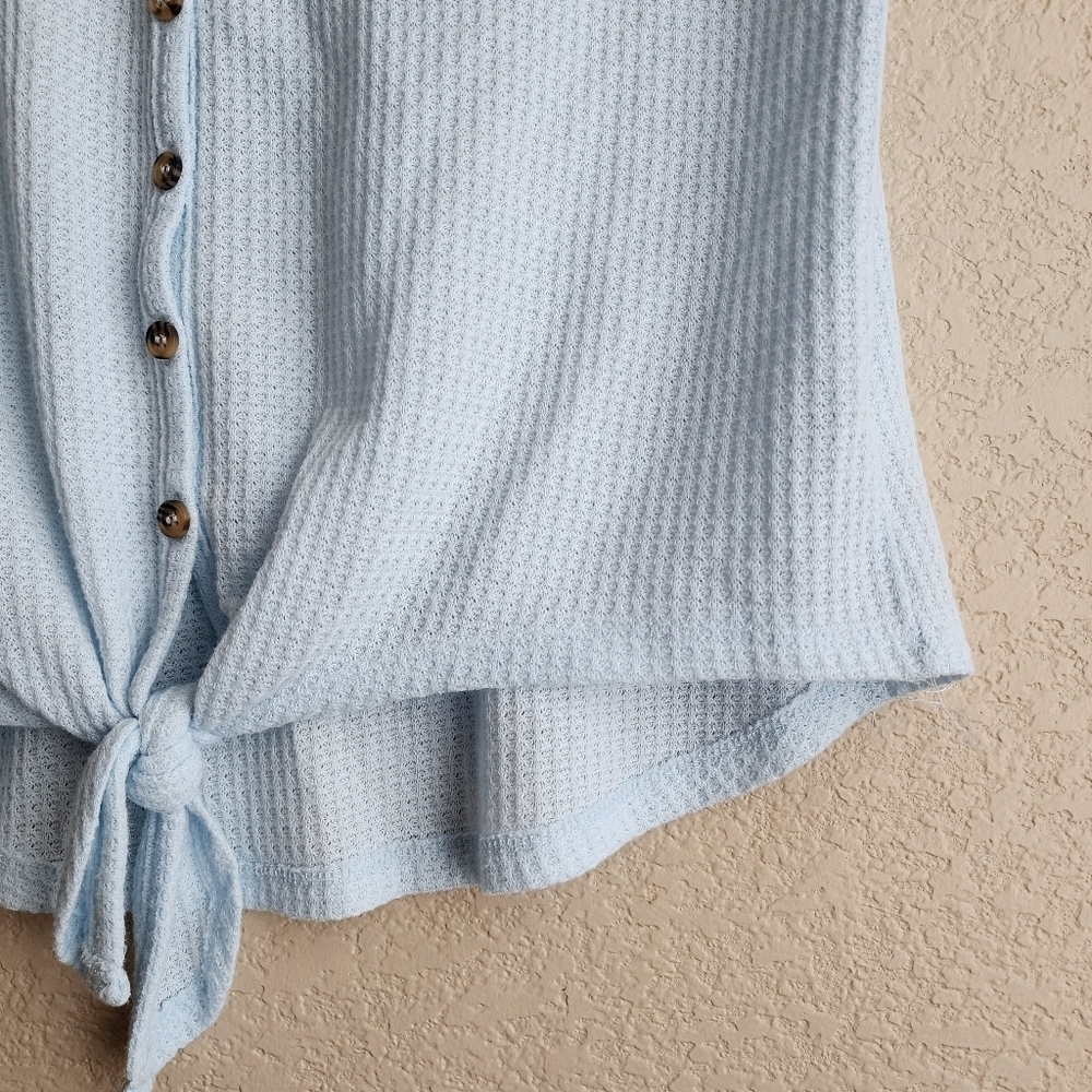 Hippie Rose Sky Blue Button-Down Short Sleeve Juniors Top Size M - Picture 5 of 10